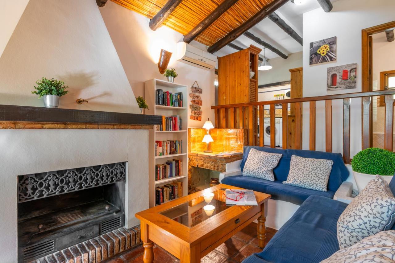 El Chorro Villas Casa Buganvilla Εξωτερικό φωτογραφία
